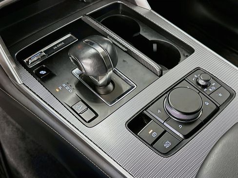 Used 2024 MAZDA CX-90 Plug-In Hybrid w/ Preferred AWD/4WD image 25