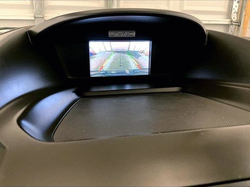 Used 2017 Ford Escape SE image 20