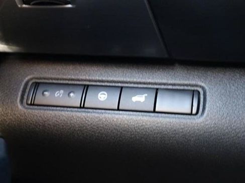 Certified 2025 Nissan Pathfinder SL w/ Cargo Package AWD/4WD image 21
