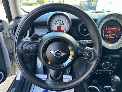 Used 2013 MINI Cooper S image 25