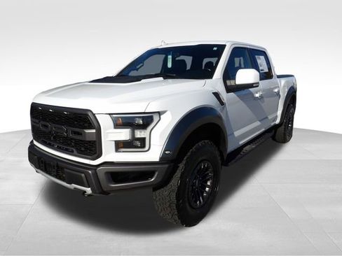 Used 2020 Ford F150 Raptor w/ Equipment Group 802A Luxury image 3