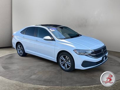 Used 2024 Volkswagen Jetta SE
