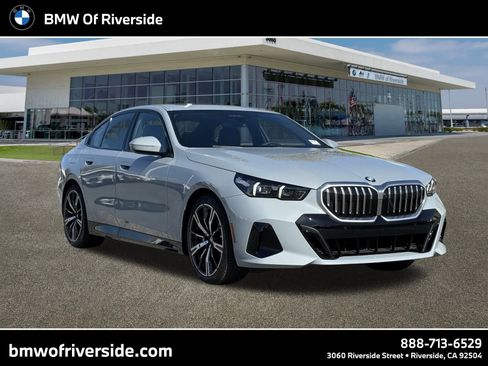 New 2026 BMW 530i xDrive w/ M Sport Package image 1