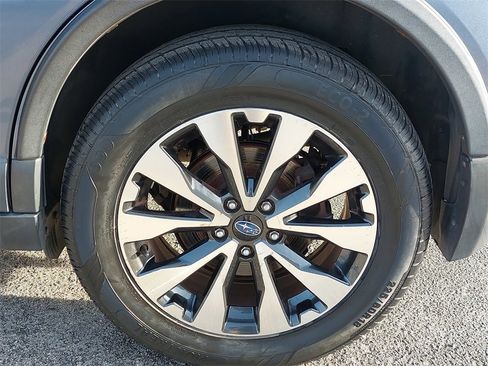 Used 2016 Subaru Outback 3.6R Limited image 30