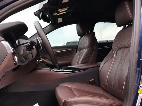 Used 2022 BMW 540i w/ Executive Package RWD image 10