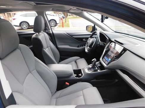 Used 2023 Subaru Legacy Limited image 4