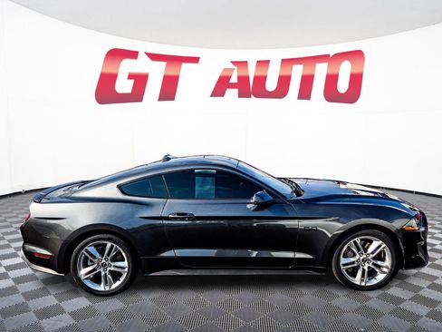 Used 2020 Ford Mustang GT Premium w/ Carbon Sport Interior Package image 8