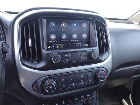Used 2021 Chevrolet Colorado LT w/ Safety Package RWD image 18