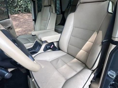 Used 2004 Land Rover Discovery SE AWD/4WD image 8