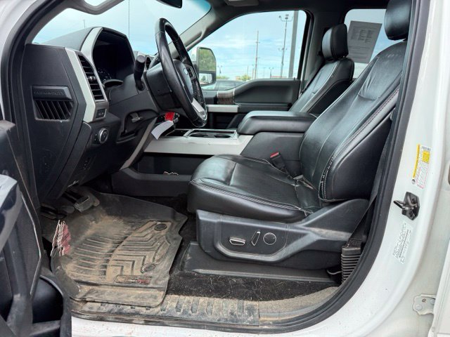 Used 2019 Ford F350 Lariat w/ Chrome Package AWD/4WD image 2