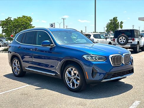 Used 2024 BMW X3 sDrive30i w/ Premium Package RWD image 10