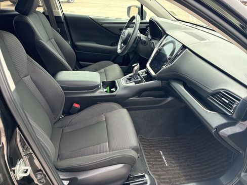 Used 2023 Subaru Outback Premium AWD/4WD image 17