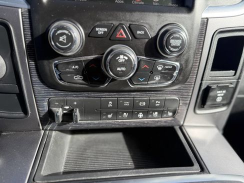 Used 2014 RAM 2500 Limited image 23