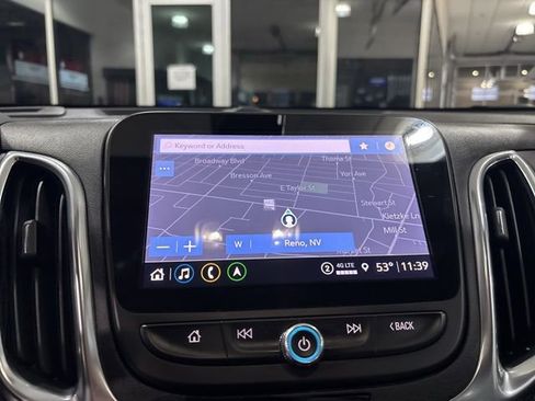 Used 2022 Chevrolet Equinox LT image 25