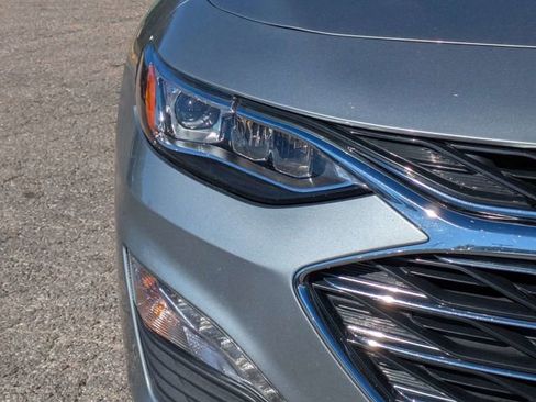 Used 2024 Chevrolet Malibu LT image 9