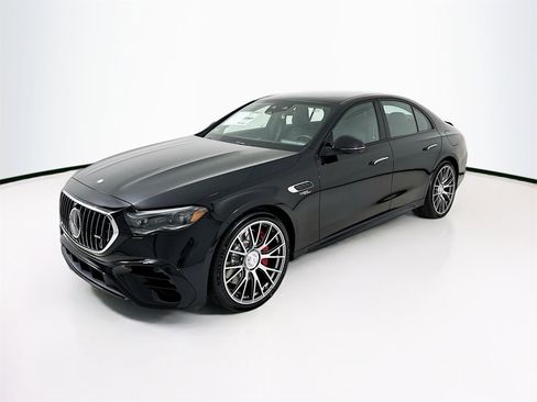 New 2026 Mercedes-Benz E 53 AMG e 4MATIC Sedan image 3