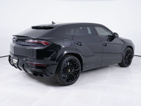 Used 2025 Lamborghini Urus SE AWD/4WD image 7