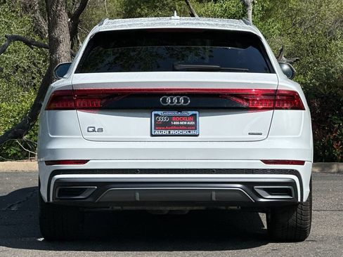 Used 2023 Audi Q8 Premium Plus AWD/4WD image 6