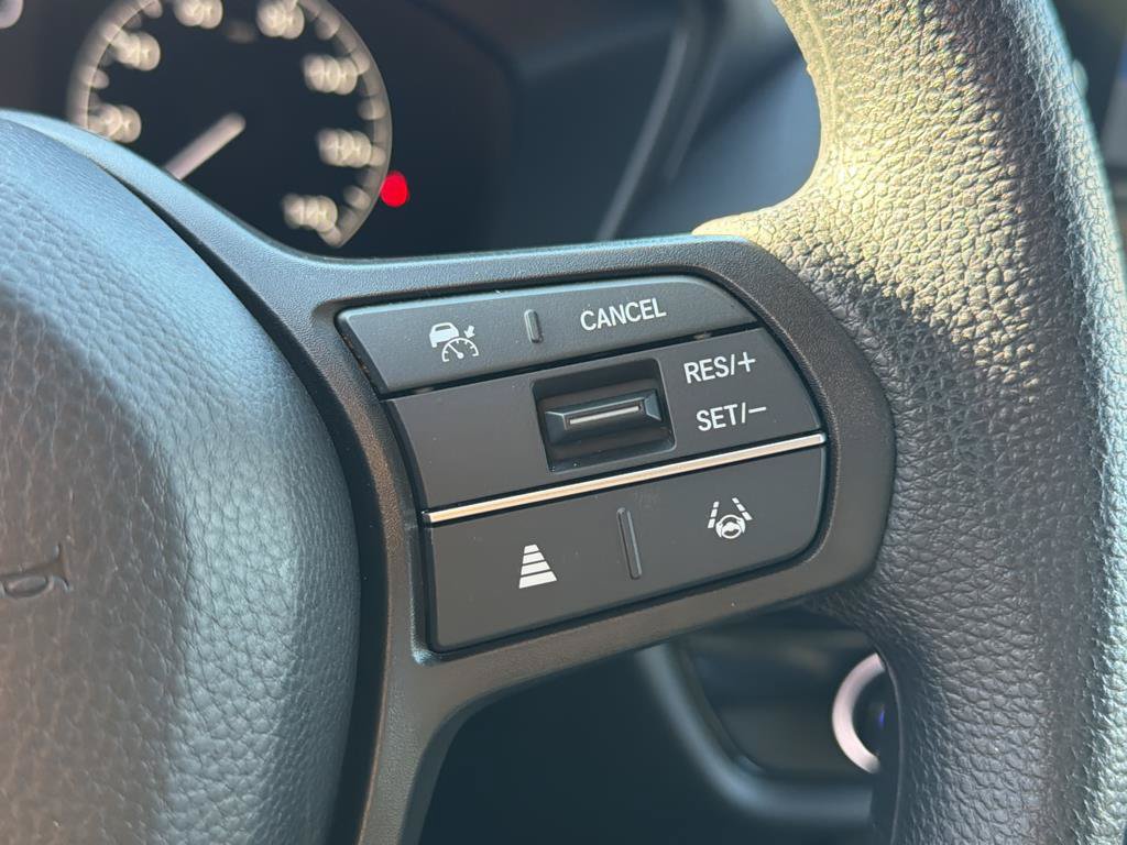 Certified 2026 Honda HR-V LX image 13