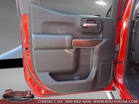 Used 2021 Chevrolet Silverado 1500 RST AWD/4WD image 23