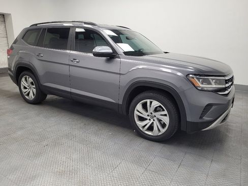 Used 2021 Volkswagen Atlas SE FWD image 11
