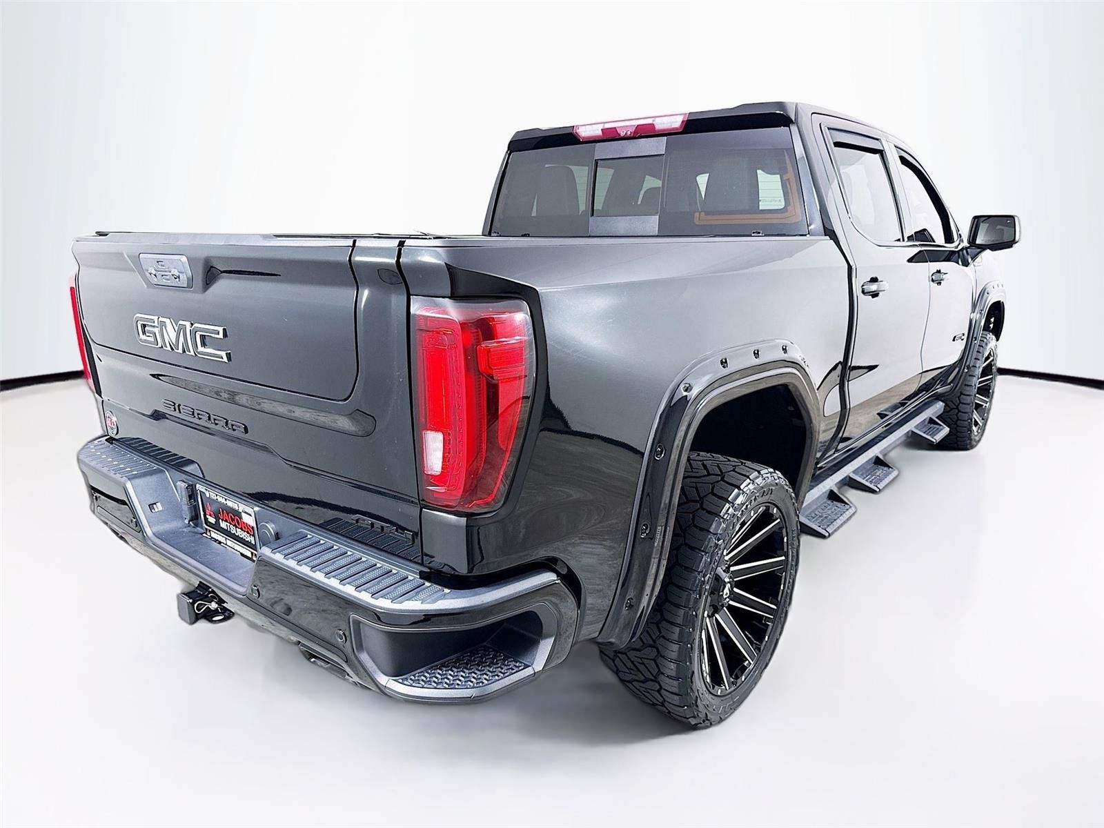 Used 2023 GMC Sierra 1500 AT4 w/ AT4 Premium Package AWD/4WD image 41