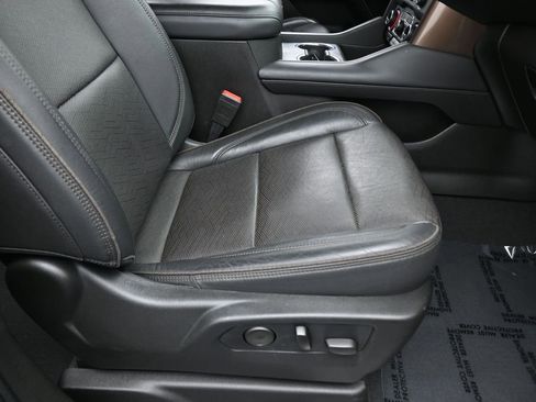 Used 2021 Chevrolet Tahoe High Country RWD image 49