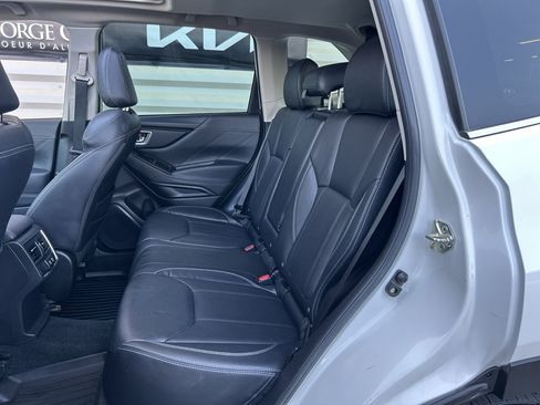 Used 2020 Subaru Forester Limited AWD/4WD image 12