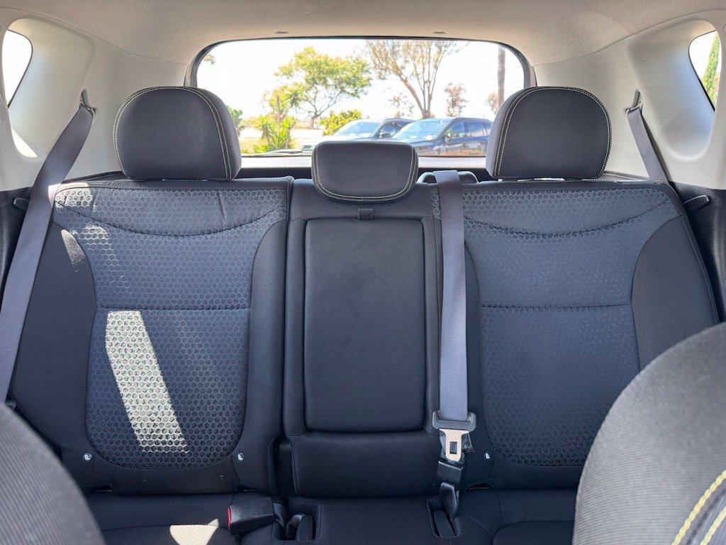 Used 2016 Kia Soul + FWD image 20