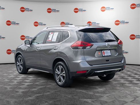 Used 2019 Nissan Rogue SV w/ Premium Package AWD/4WD image 7