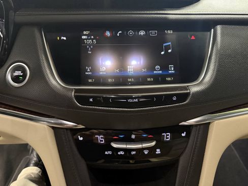 Used 2018 Cadillac XT5 Luxury w/ Driver Awareness Package AWD/4WD image 20
