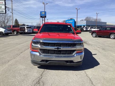 Used 2018 Chevrolet Silverado 1500 LT w/ All Star Edition image 2