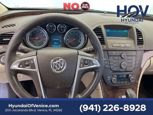 Used 2012 Buick Regal Leather FWD image 11