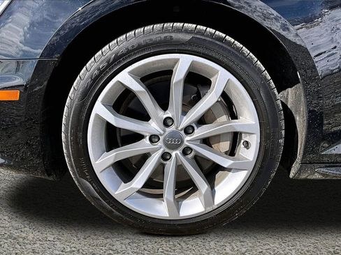 Used 2019 Audi A4 2.0T Premium w/ Convenience Package image 9