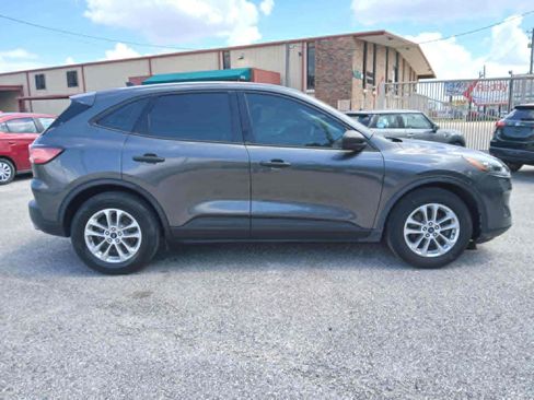 Used 2020 Ford Escape S FWD image 4