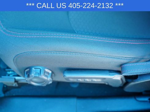 Used 2022 Jeep Wrangler Rubicon AWD/4WD image 19