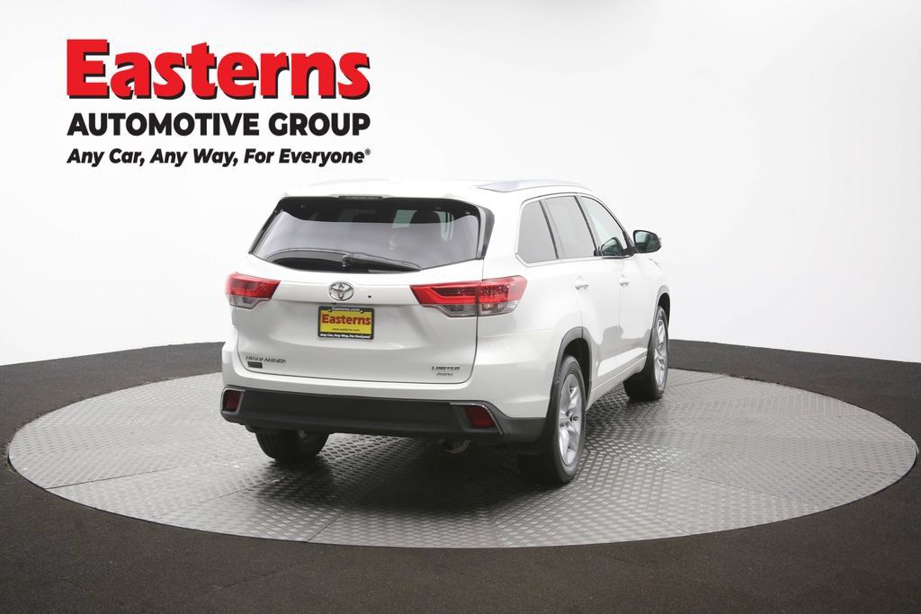 Used 2017 Toyota Highlander Limited Platinum AWD/4WD image 47