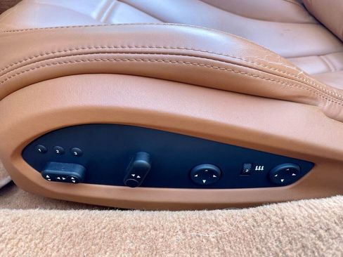 Used 2013 Ferrari 458 Spider image 63