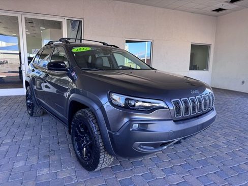 Used 2022 Jeep Cherokee Trailhawk w/ Comfort/Convenience Group image 7