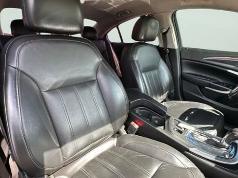 Used 2016 Buick Regal Premium FWD image 22