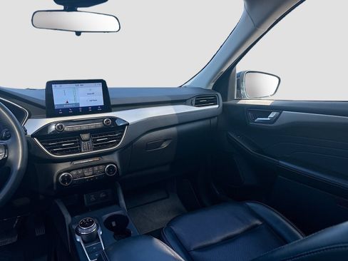 Used 2022 Ford Escape SEL w/ Technology Package FWD image 22