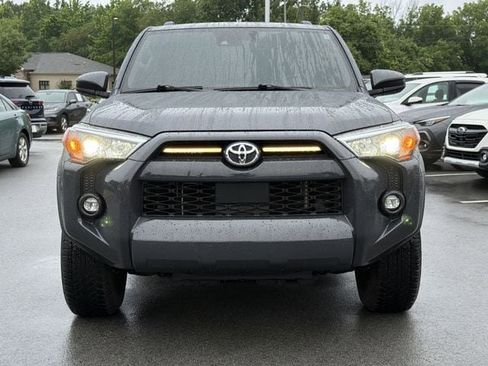 Used 2024 Toyota 4Runner SR5 RWD image 8