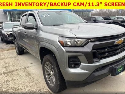 Used 2024 Chevrolet Colorado LT w/ LT Convenience Package