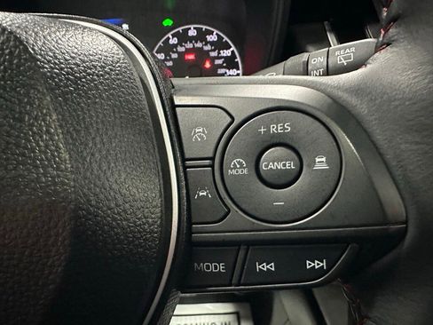 Used 2025 Toyota Corolla Cross AWD Hybrid image 20