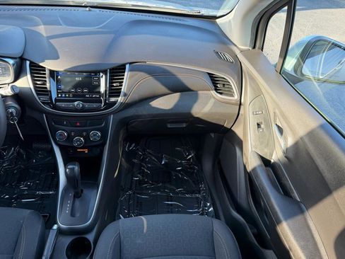 Used 2019 Chevrolet Trax LS w/ Tint and Cruise Package image 23