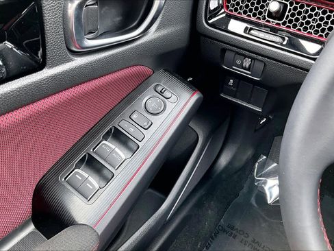 Used 2026 Honda Civic Si image 32