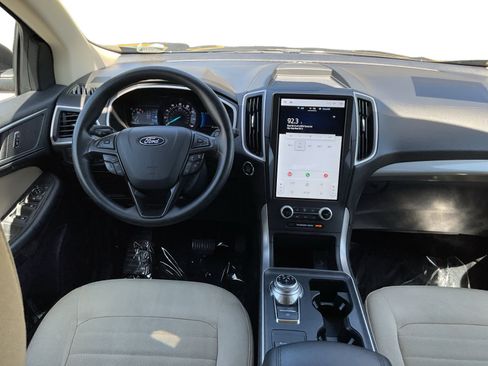 Used 2021 Ford Edge SE FWD image 14