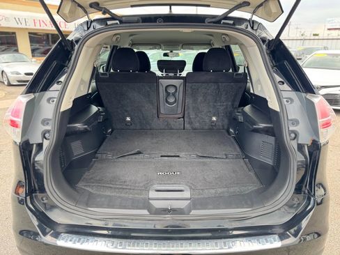 Used 2015 Nissan Rogue SV image 20