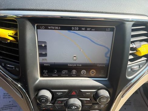 Used 2016 Jeep Grand Cherokee Limited AWD/4WD image 21