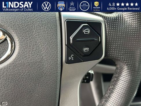 Used 2015 Toyota Tacoma 4x4 Access Cab V6 w/ TRD Sport Package image 20